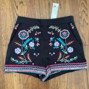 Embroidered Parker shorts
